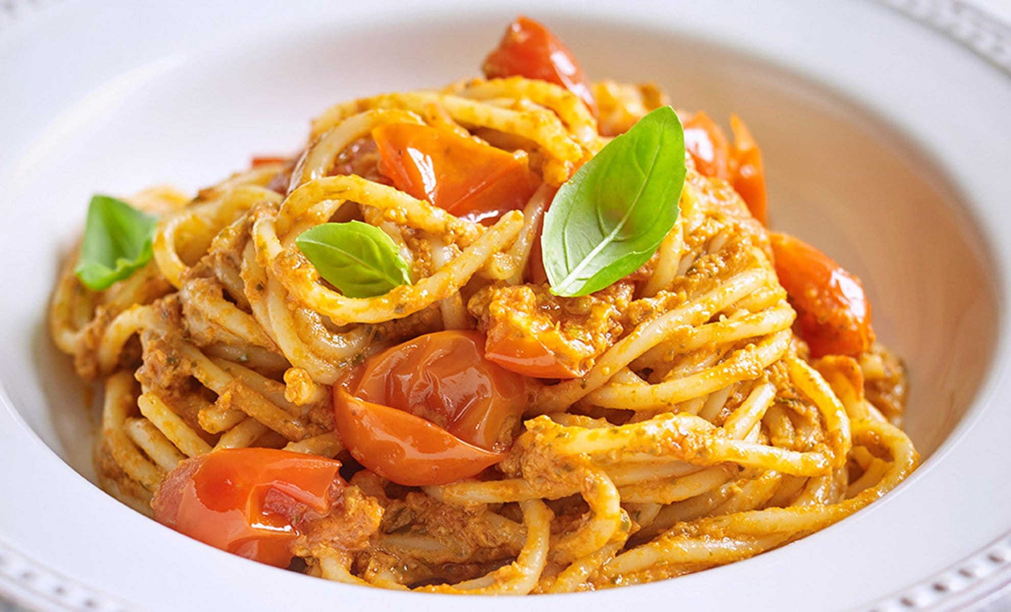 Speedy Spaghetti with Sun-Dried Tomato Pesto & Tomatoes