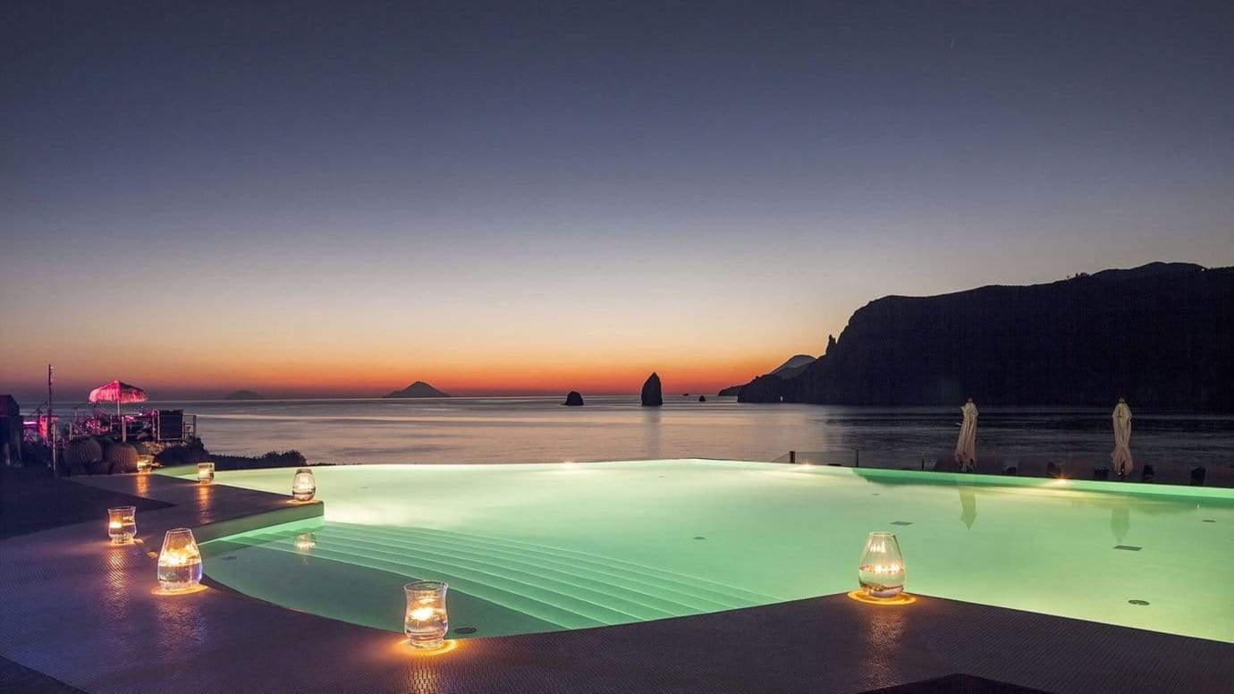 Holidays in Vulcanello