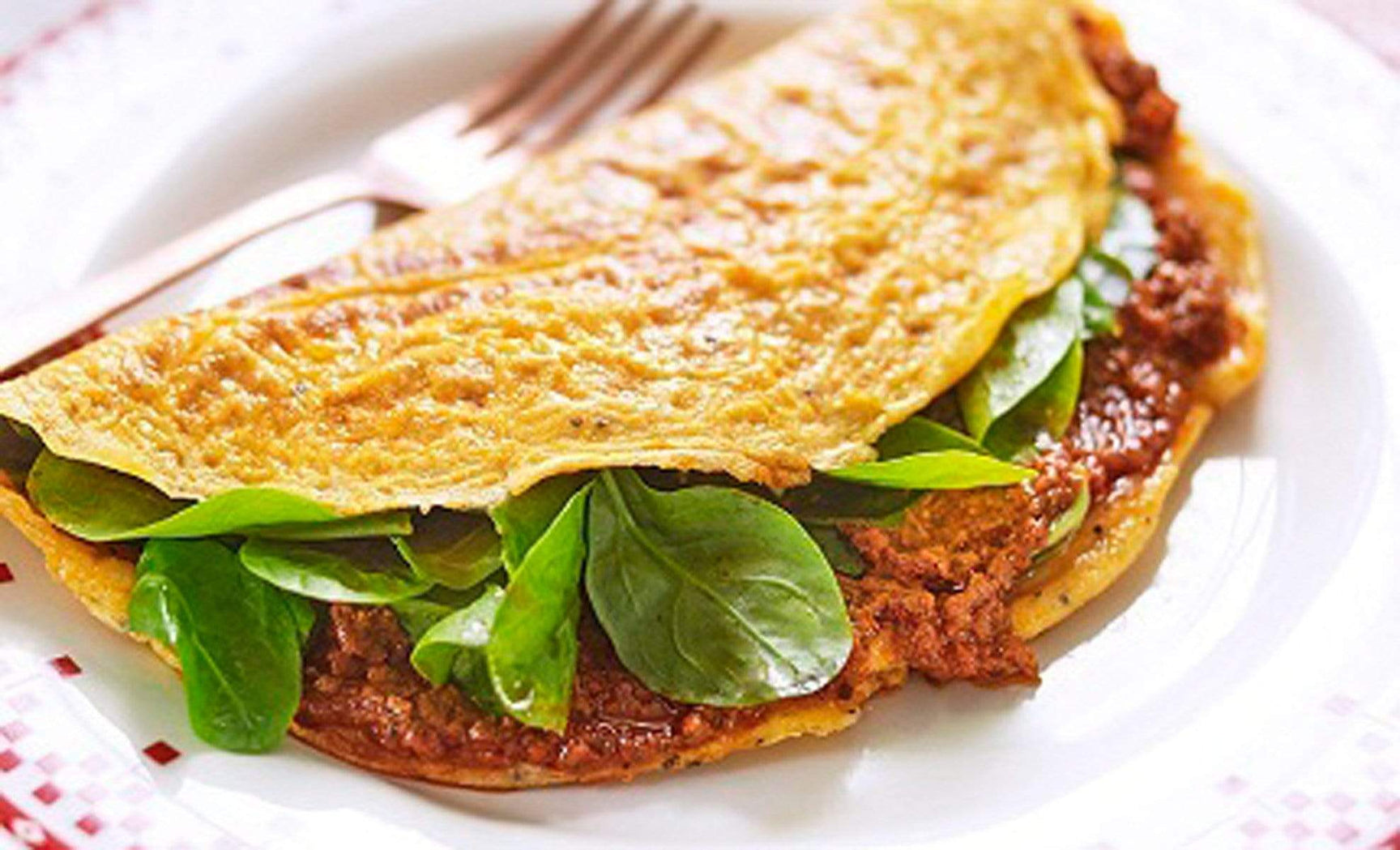 Spinach & Fiery Chilli Pesto Omelette