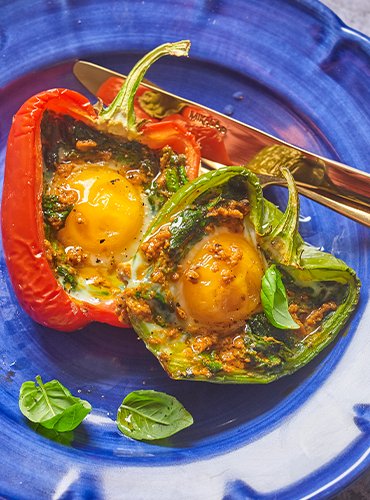 Stuffed Peppers with Baked Eggs, Spinach & Tomato Pesto