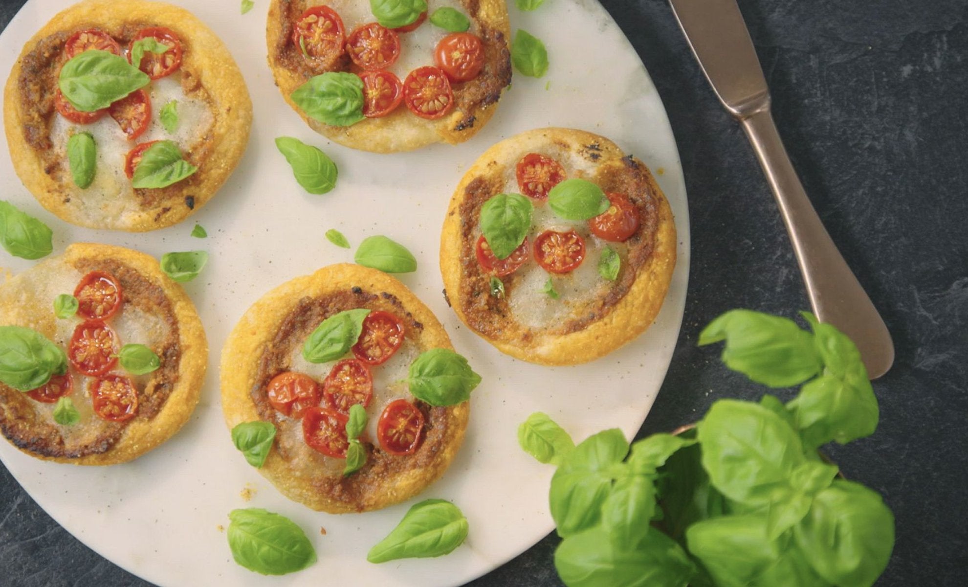 Sun-Dried Tomato Pesto Mini Pizzette
