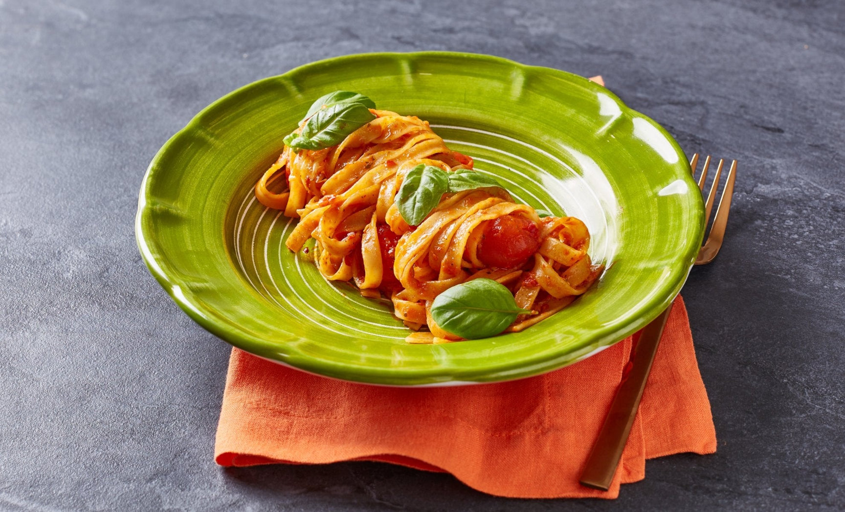 Vegan Chilli Pesto Tagliatelle