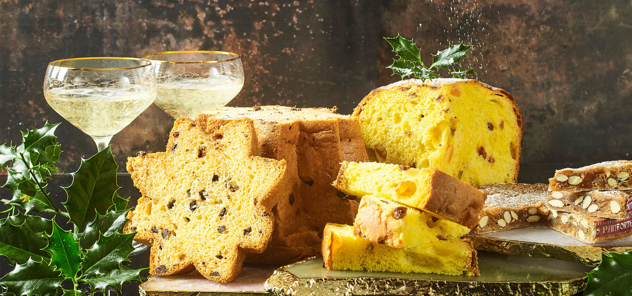 Christmas Cakes: Italian panettone and pandoro