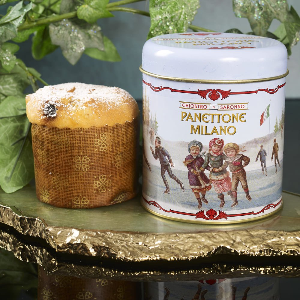 Classic Panettone out of tin