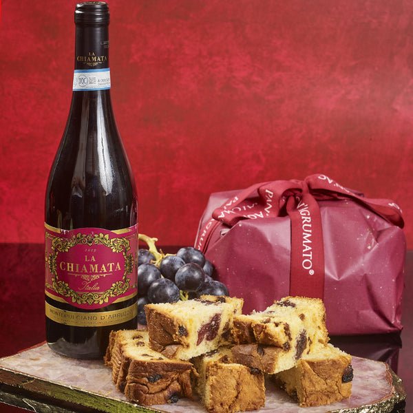 Red Wine Panettone With Montepulciano d’Abruzzo Wine Selection