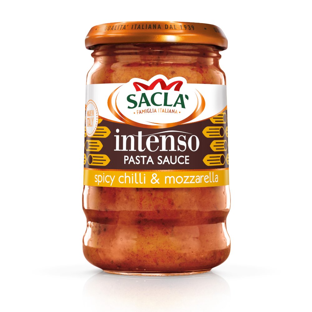 Jar of Sacla’ spicy chilli pasta sauce. 